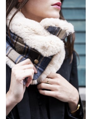 Alexa Faux fur Snood collar
